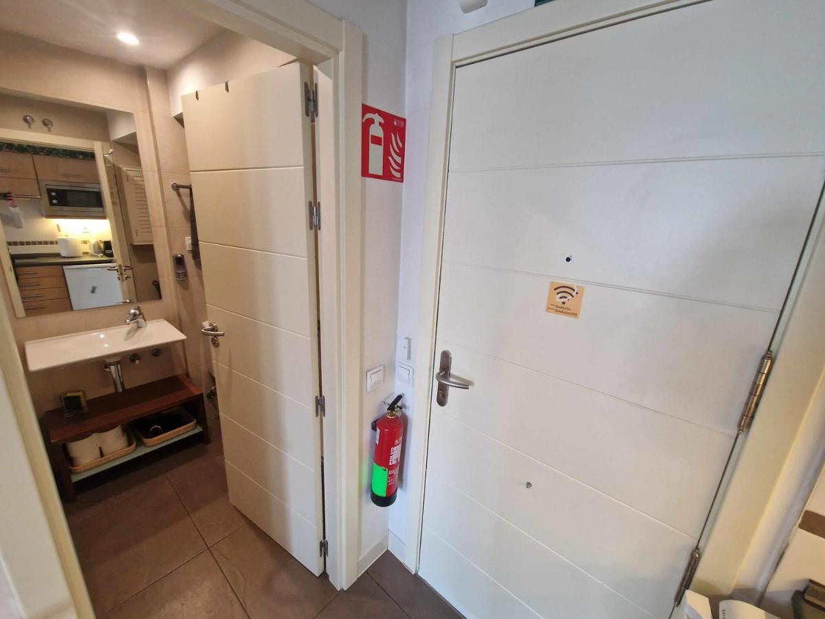 Estupendo Estudio En Pleno Centro De Madrid Lejlighed Eksteriør billede